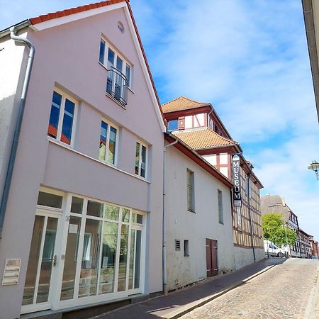 Business-Apartments Im Schuster-Acht Wolgast Extérieur photo
