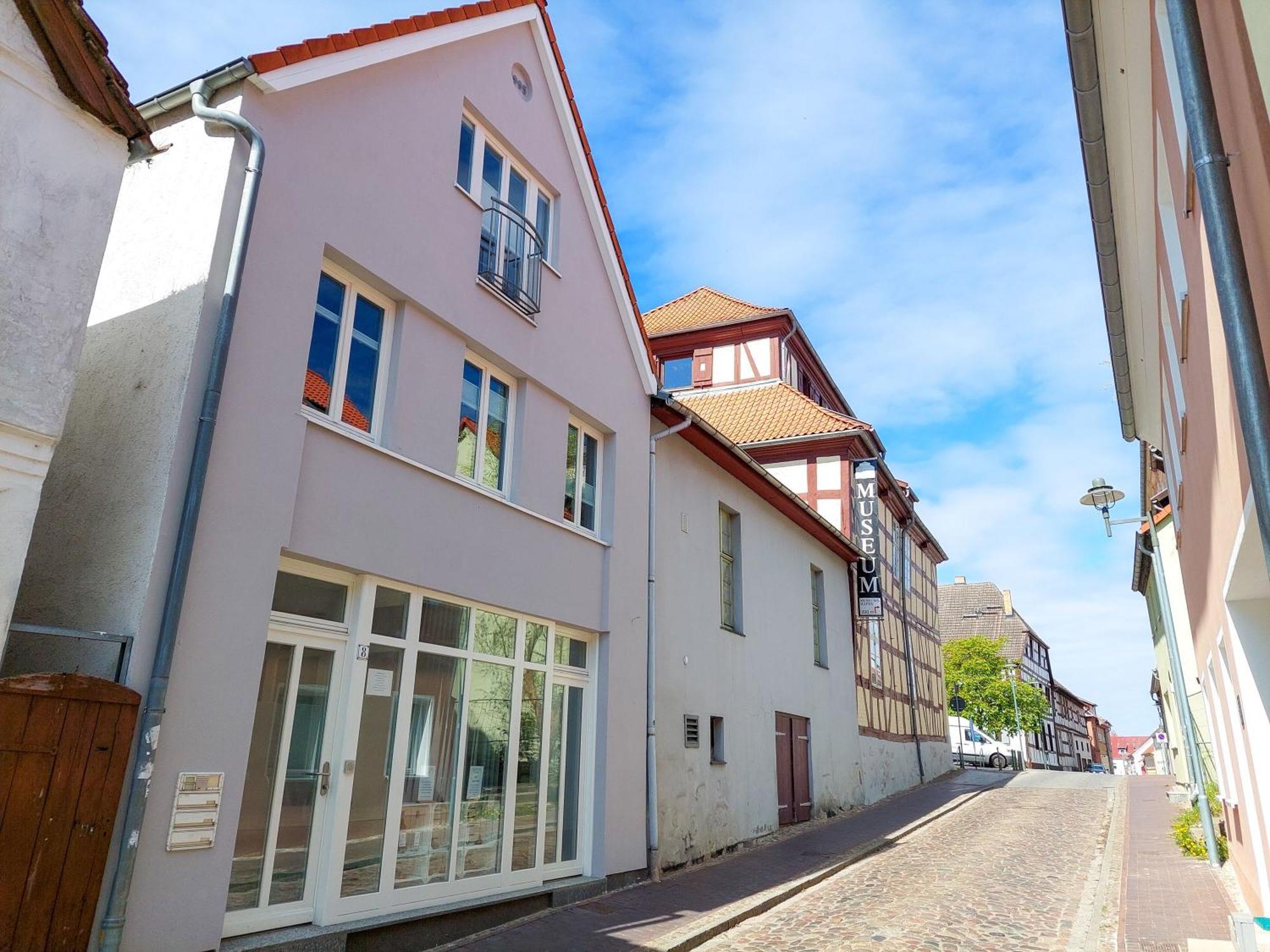 Business-Apartments Im Schuster-Acht Wolgast Extérieur photo